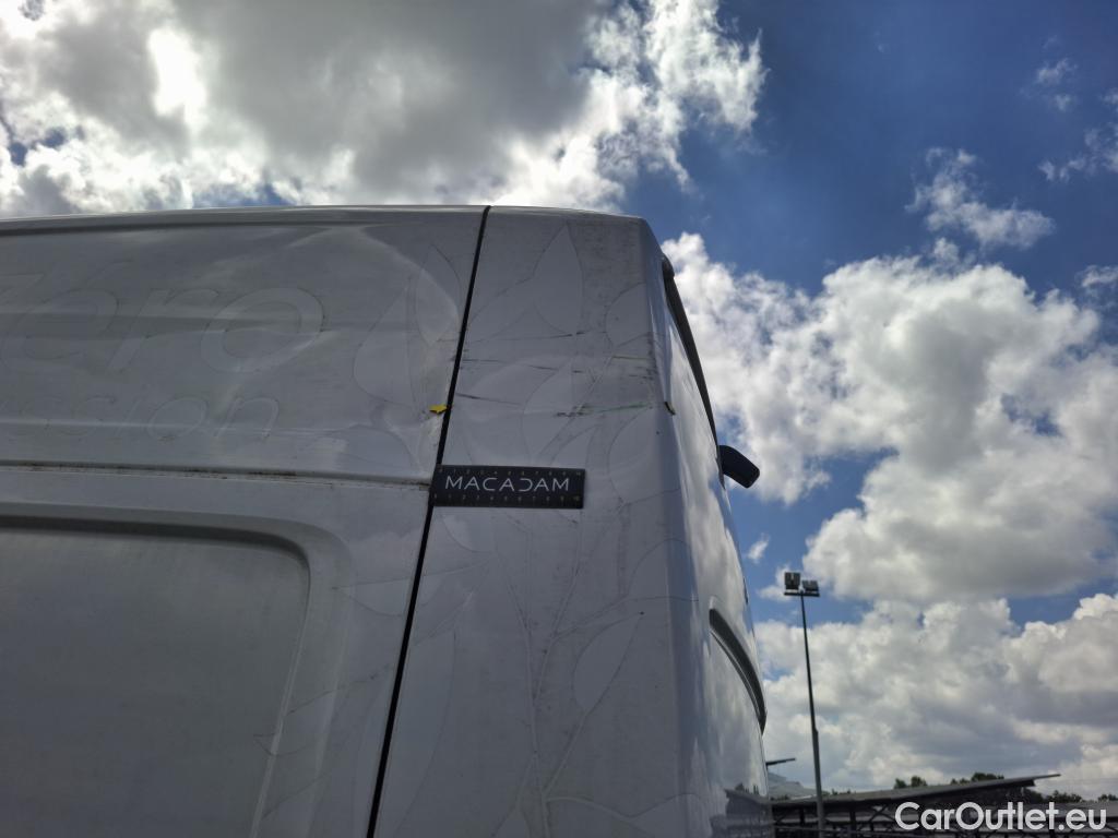  Volkswagen  Crafter  Fourgon e- 35 Fourgon mittellang Hochdach FWD 35kWh BVA #36