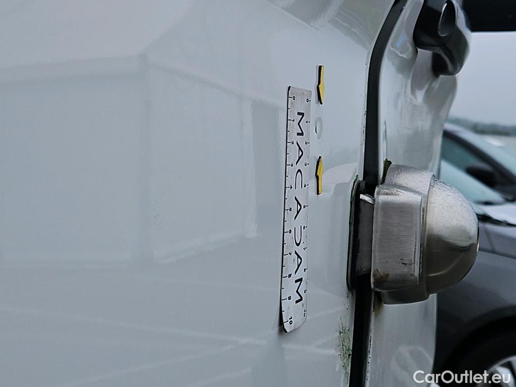  Volkswagen  Crafter  Fourgon e- 35 Fourgon mittellang Hochdach FWD 35kWh BVA #58