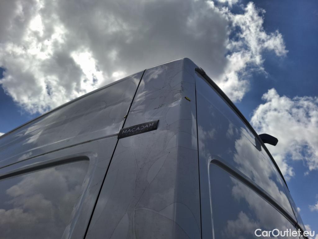  Volkswagen  Crafter  Fourgon e- 35 Fourgon mittellang Hochdach FWD 35kWh BVA #35