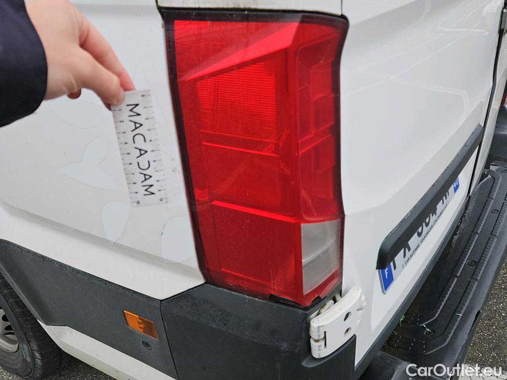  Volkswagen  Crafter  Fourgon e- 35 Fourgon mittellang Hochdach FWD 35kWh BVA #71