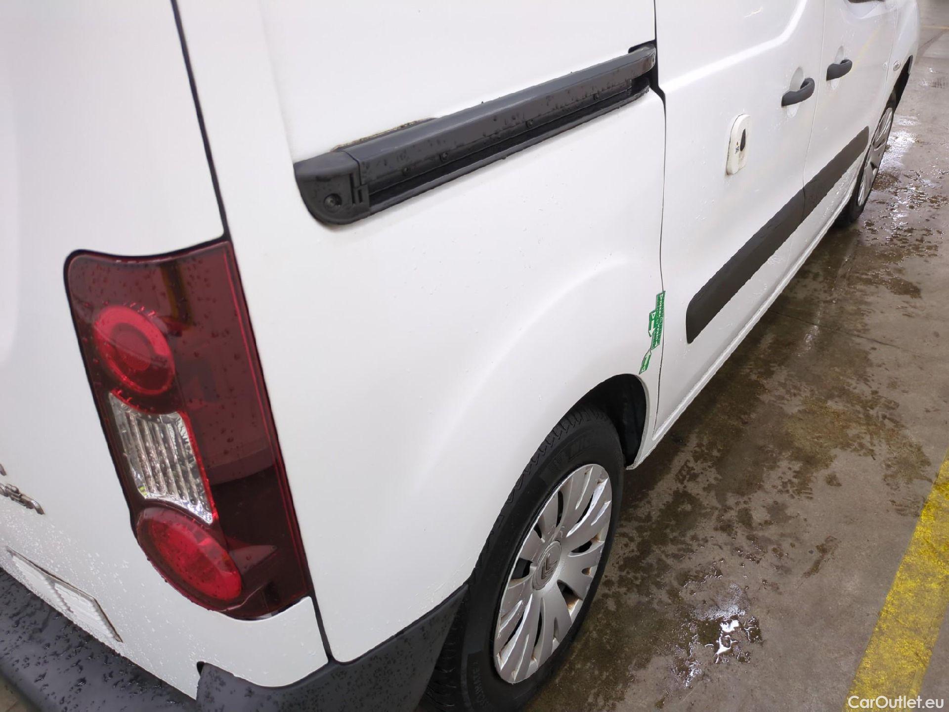  Citroen  Berlingo  Fourgon Business L1 (Court) 1.6 BlueHDi 100CV BVM5 E6 #16
