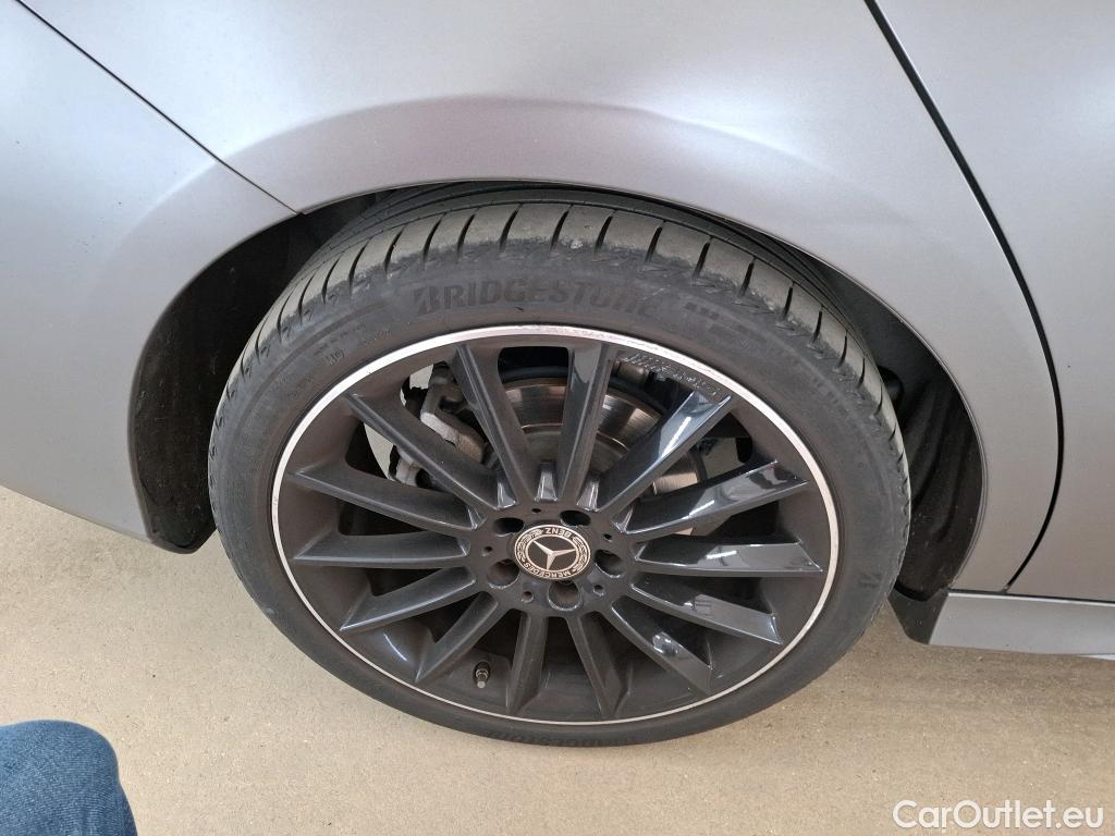  Mercedes  CLA-Klasse MERCEDES-BENZ CLA Coupe / 2019 / 4P / Coupé CLA 200 AMG Line BA7 #23
