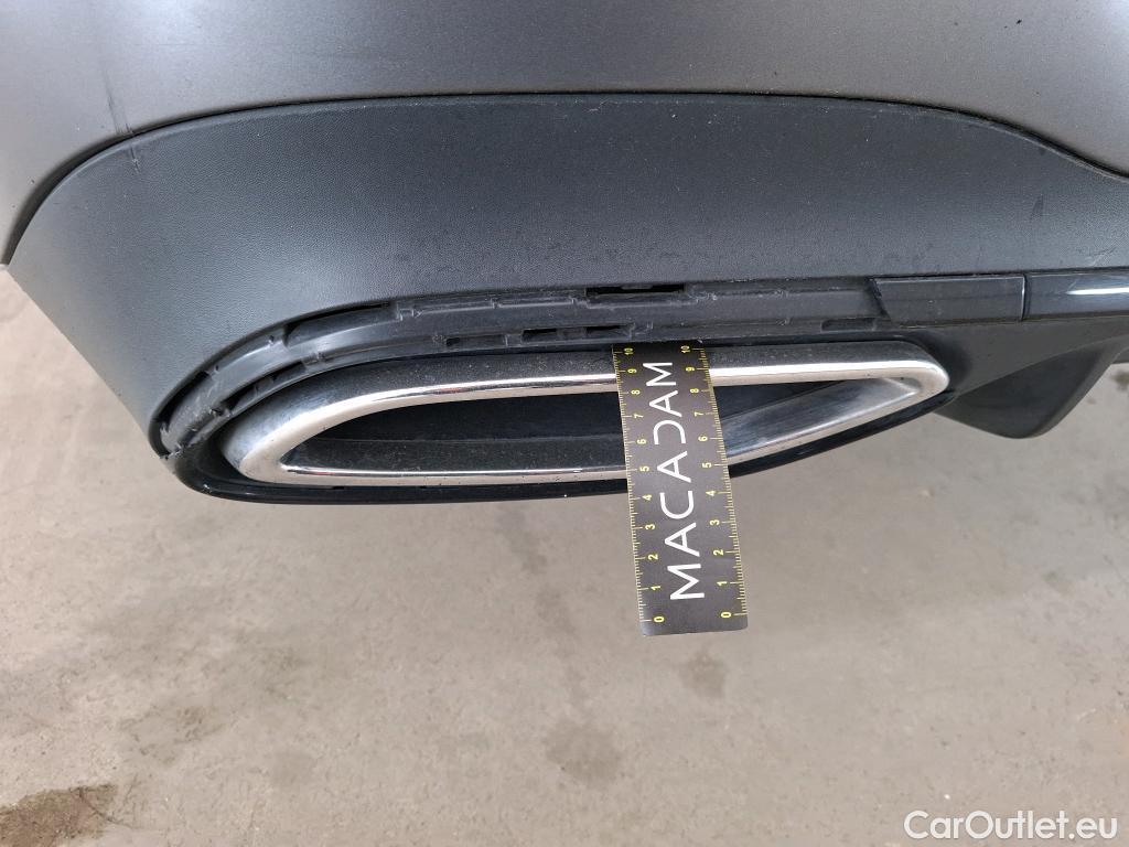  Mercedes  CLA-Klasse MERCEDES-BENZ CLA Coupe / 2019 / 4P / Coupé CLA 200 AMG Line BA7 #35