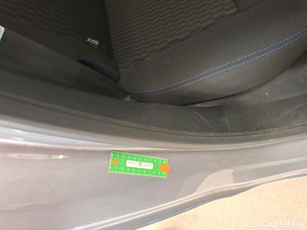  Peugeot  208  Signature 1.2 PureTech 80CV BVM5 E6dT #3