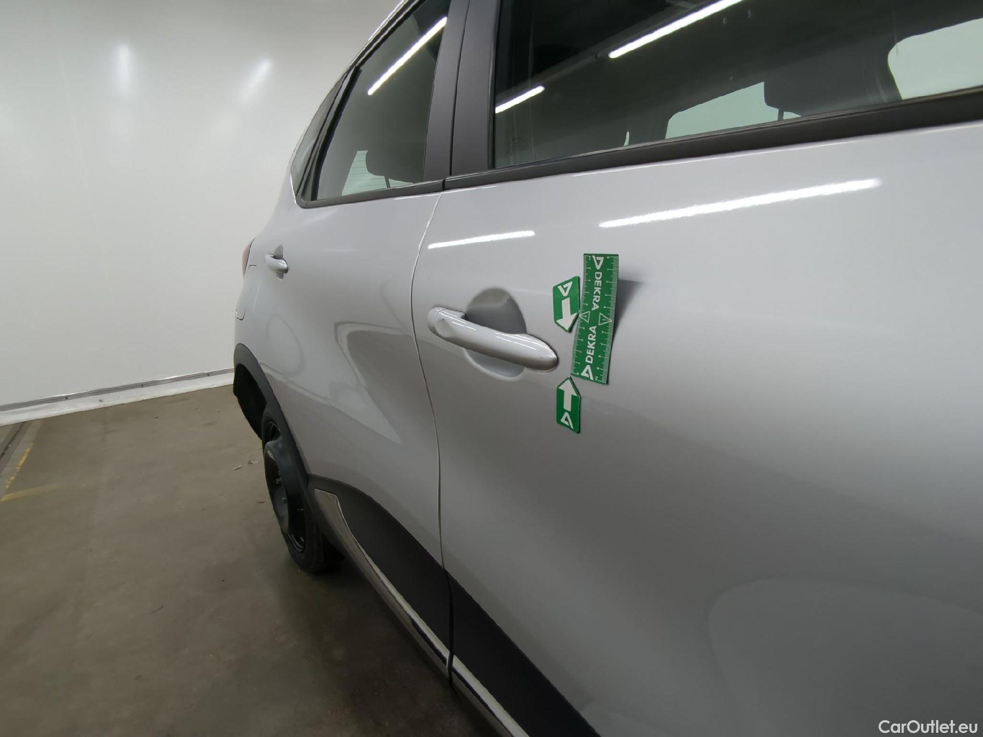  Renault  Captur  Business 0.9 TCe 90CV BVM5 E6 #24