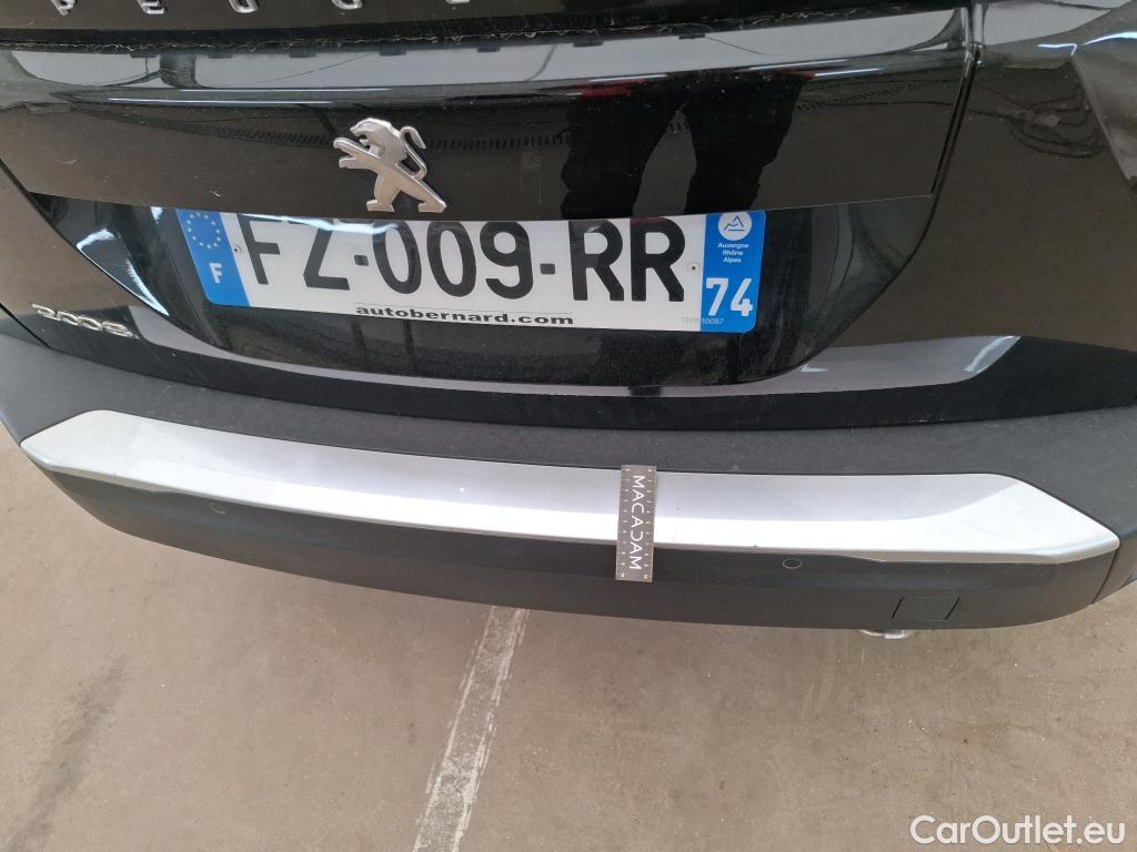  Peugeot  2008  Allure Business 1.5 HDi 130CV BVA8 E6d #18
