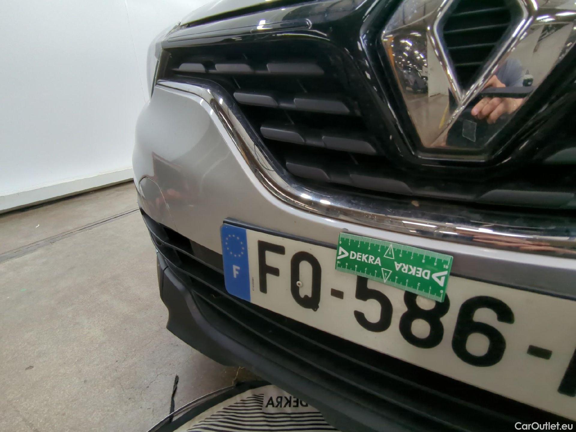  Renault  Captur  Business 0.9 TCe 90CV BVM5 E6 #30