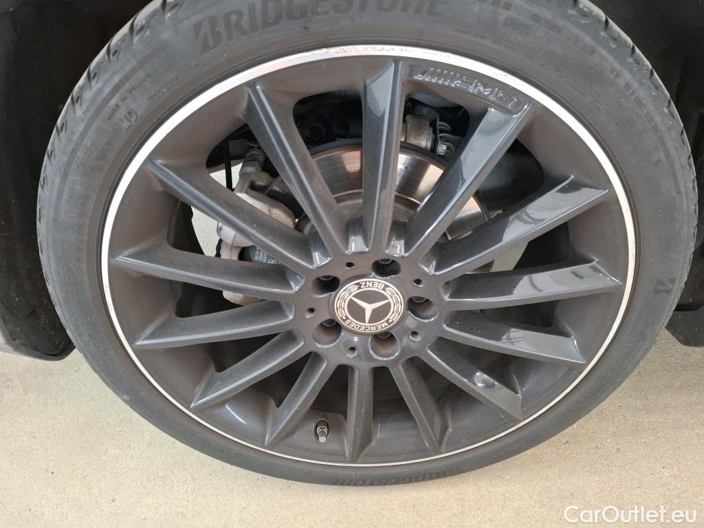  Mercedes  CLA-Klasse MERCEDES-BENZ CLA Coupe / 2019 / 4P / Coupé CLA 200 AMG Line BA7 #39
