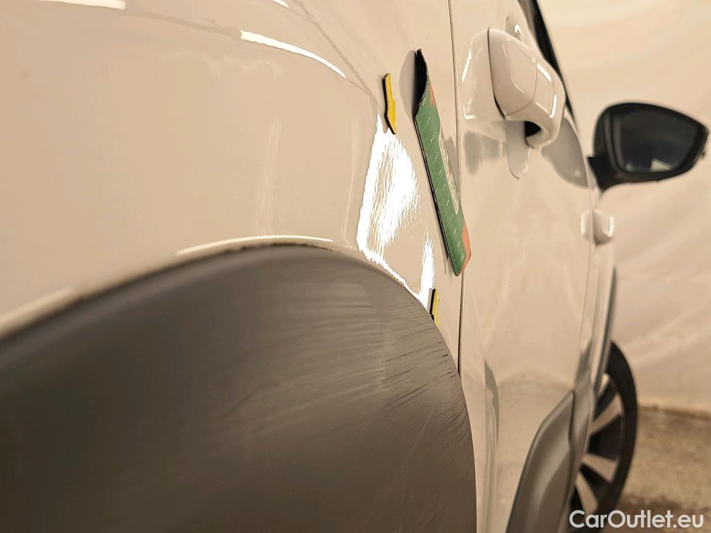  Citroen  C3  Shine Business 1.2 PureTech 110CV E6d #5
