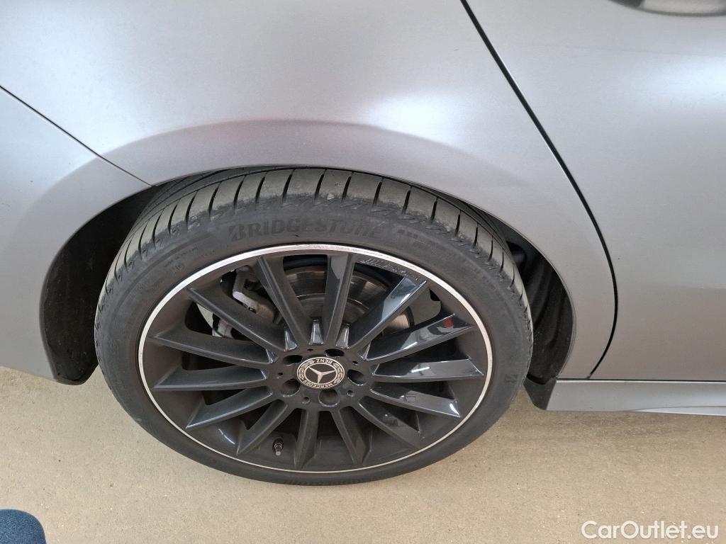  Mercedes  CLA-Klasse MERCEDES-BENZ CLA Coupe / 2019 / 4P / Coupé CLA 200 AMG Line BA7 #38