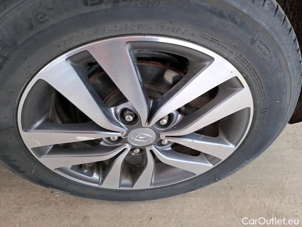  Hyundai  i30  Business 1.6 CRDi 110CV BVA7 E6 #30