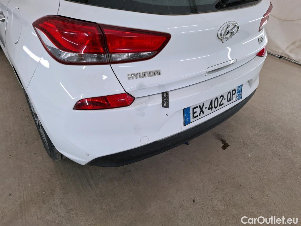  Hyundai  i30  Business 1.6 CRDi 110CV BVA7 E6 #1