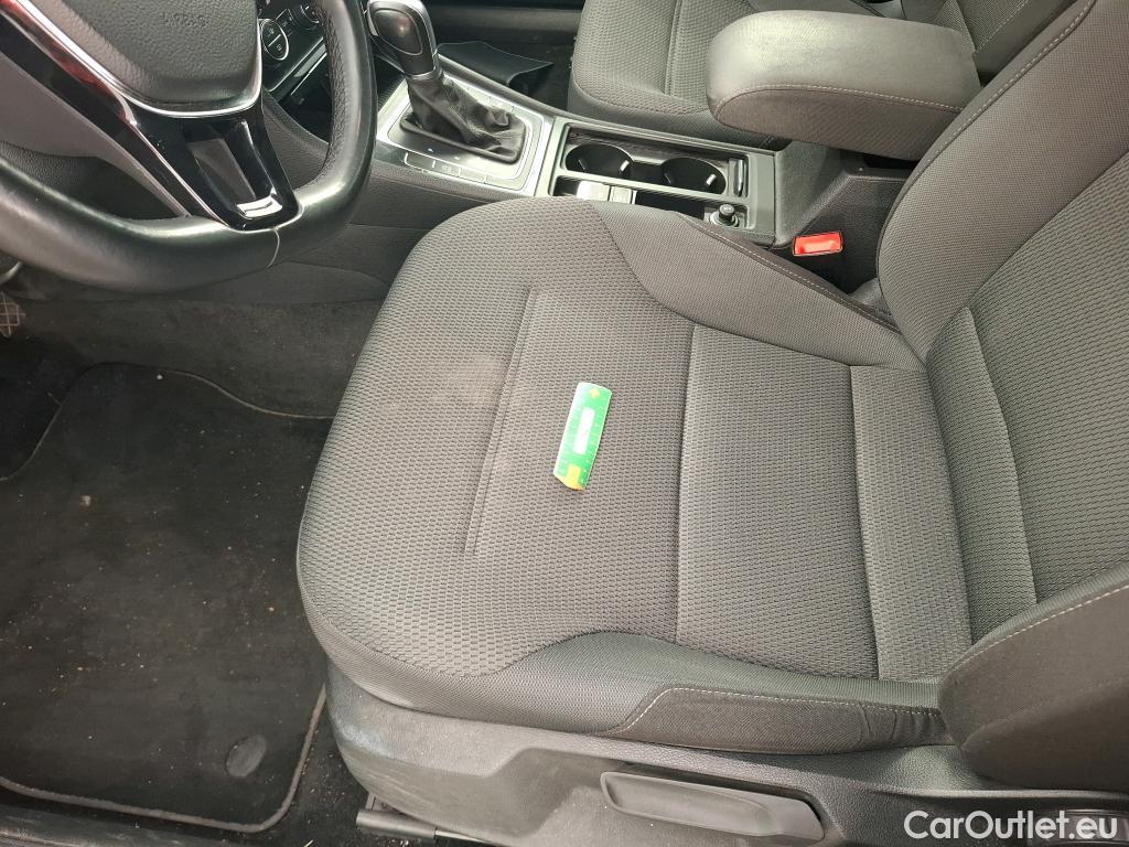  Volkswagen  Golf  VII Break Confortline Business BMT 1.6 TDI 115CV BVA7 E6dT  / TRANSFO VP/VF  #32