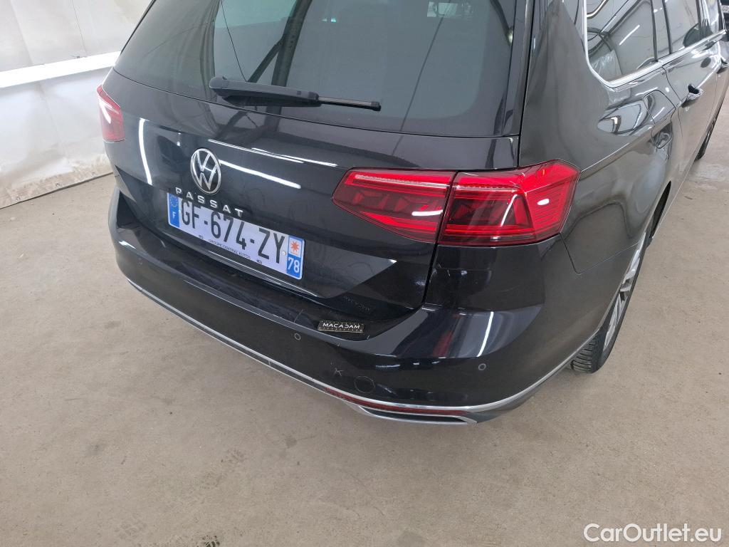  Volkswagen  Passat VOLKSWAGEN  SW / 2019 / 5P / Break 2.0 TDI 150 SCR DSG7 SW ELEGANCE #10