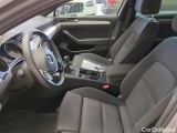  Volkswagen  Passat VARIANT 2.0 TDI SCR  19 #9