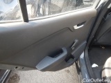  KIA  STONIC Benzina Stonic 1.2 dpi Urban 84cv Manual Petrol  57 #40