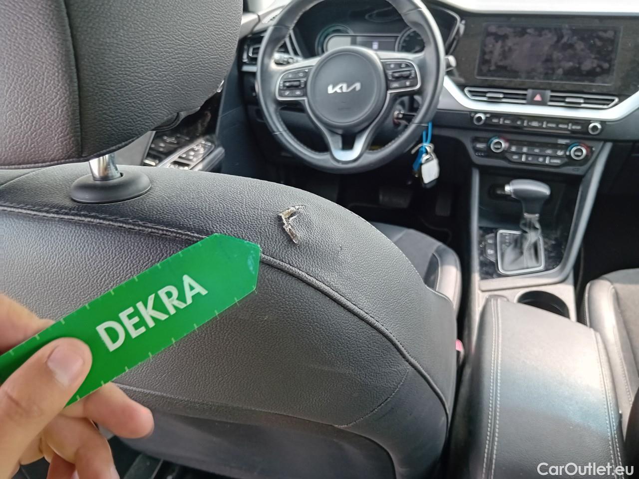  KIA  Niro KIA  / 2019 / 5P / crossover 1.6 GDi HEV 104kW (141CV) Drive #6