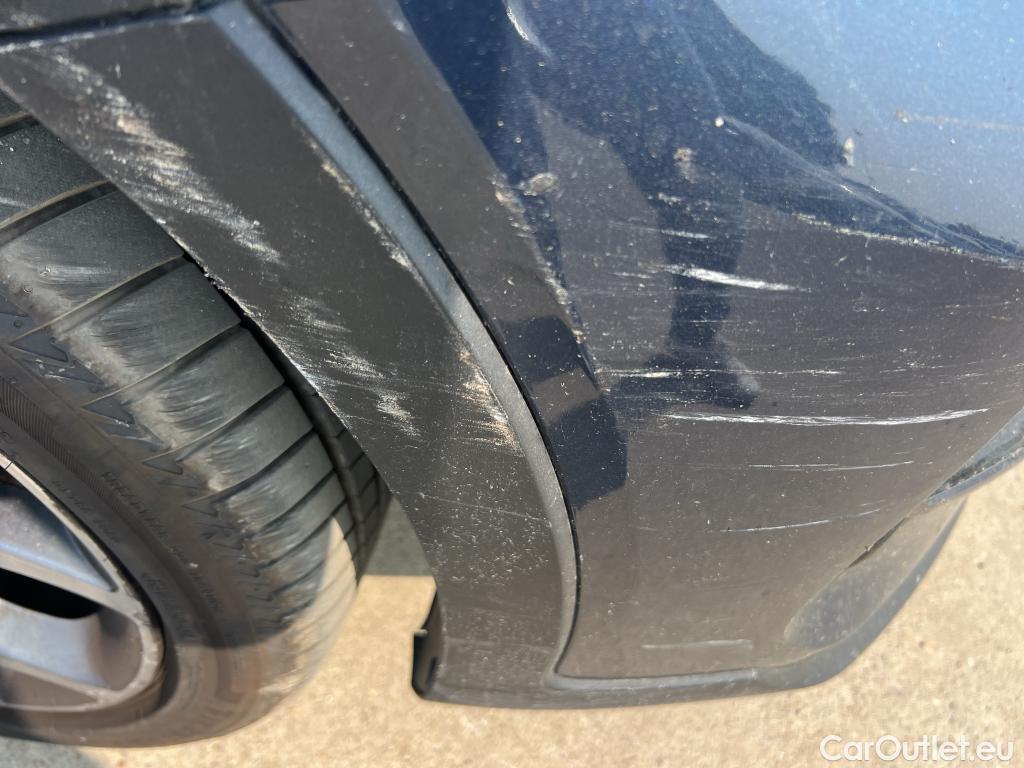  KIA  XCeed KIA  / 2019 / 5P / berlina con portón 1.6 CRDi Tech 100kW (136CV) DCT #19