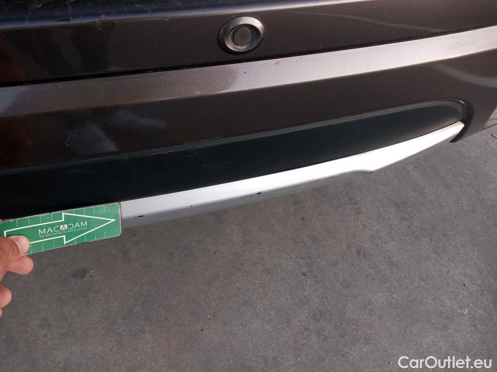  Mitsubishi  Outlander MITSUBISHI  5p 3G todoterreno 2.0 PHEV Kaiteki Auto 4WD #38