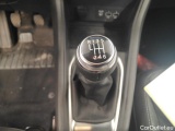  Renault  Captur Renault  TCe 90 Corporate Edition 5d #26