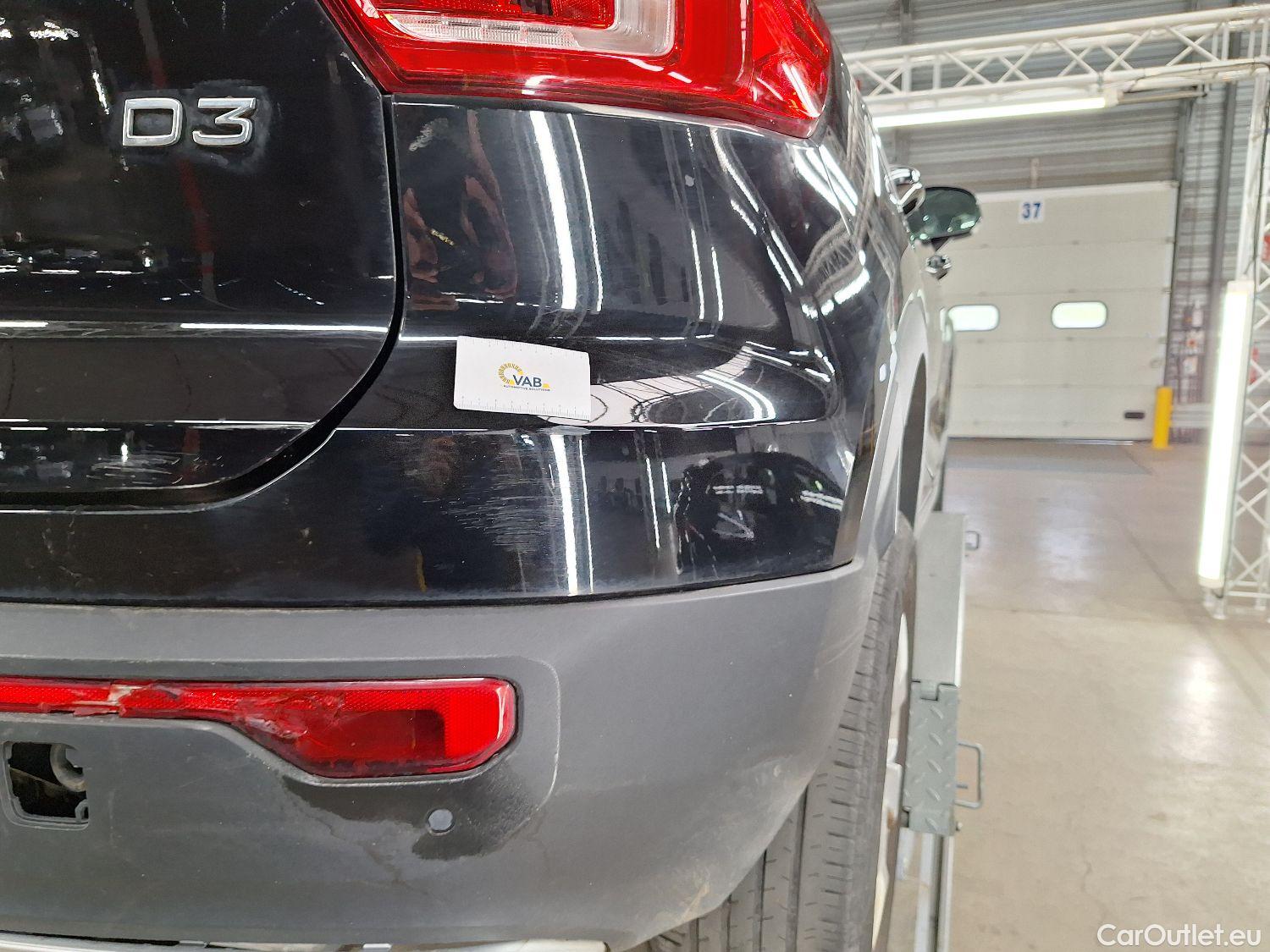  Volvo  XC 40 Volvo, XC40 '17, Volvo XC40 D3 Geartronic Momentum Pro 5d #39