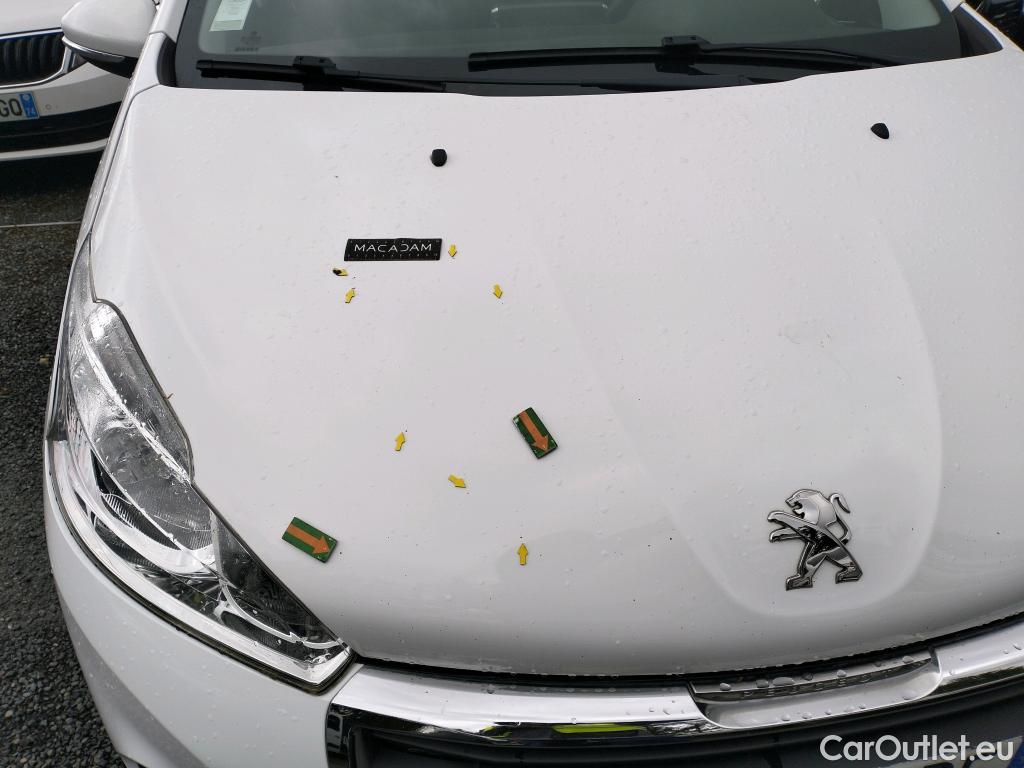 Peugeot  208  Affaire Premium Pack 1.5 HDi 100CV BVM6 E6dT #1