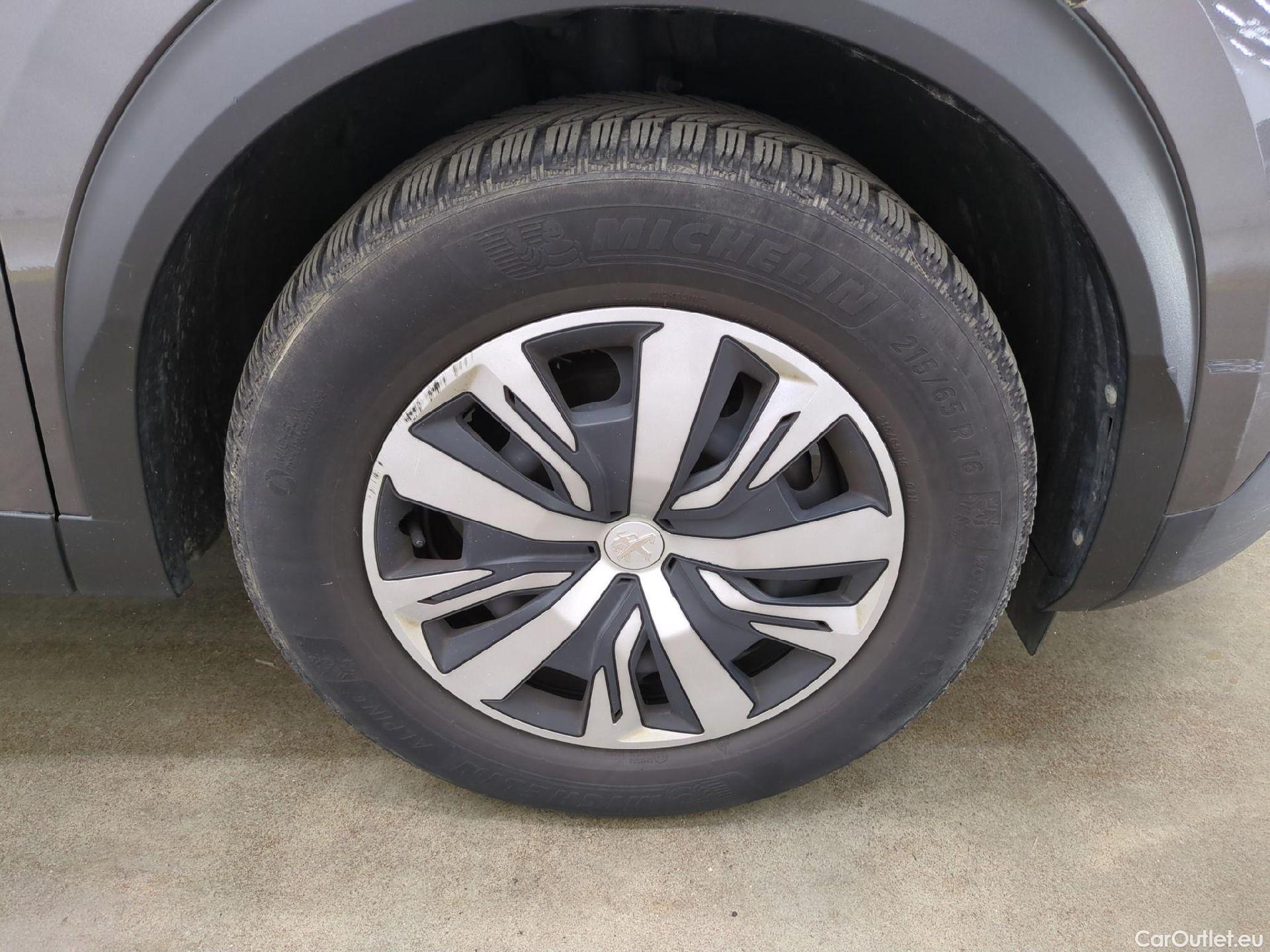  Peugeot  2008  Active Business 1.5 HDi 100CV BVM6 E6d #6