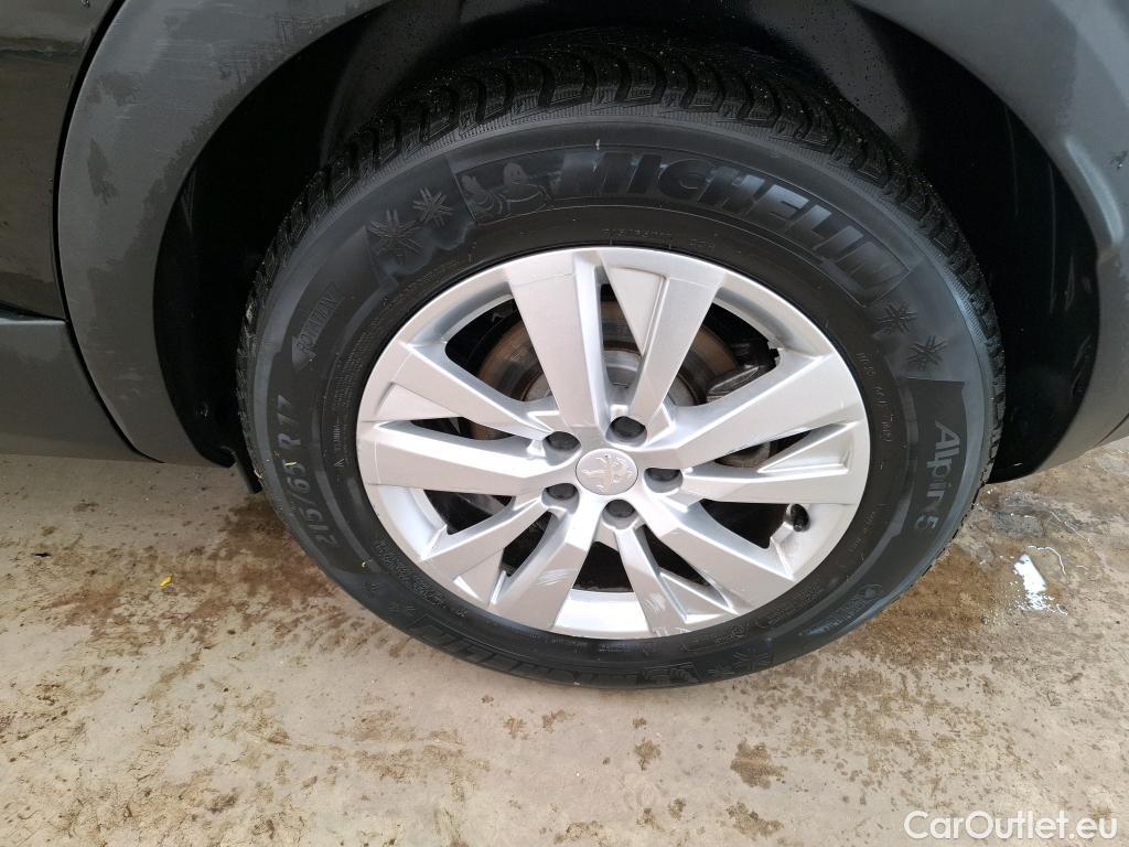  Peugeot  3008  Active Business 1.5 HDi 130CV BVM6 E6dT #43