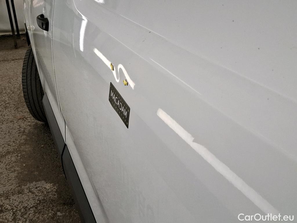  Citroen  Berlingo  Fourgon Club M 650 1.5 BlueHDi 75CV BVM5 E6dT #24