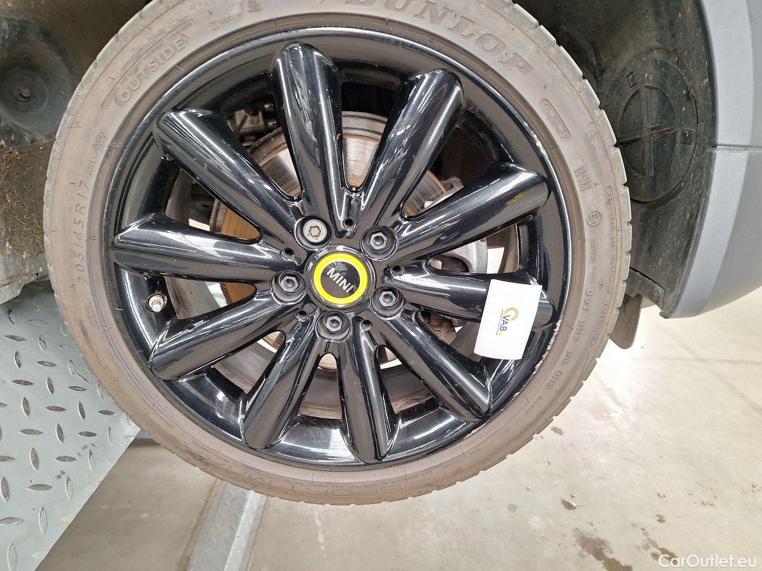  Mini  Mini ,  3d '14,  Cooper SE M 3d #1