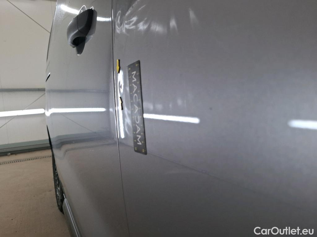  Peugeot  Expert  Fourgon Asphalt L2 2.0 HDi 180CV E6d #14