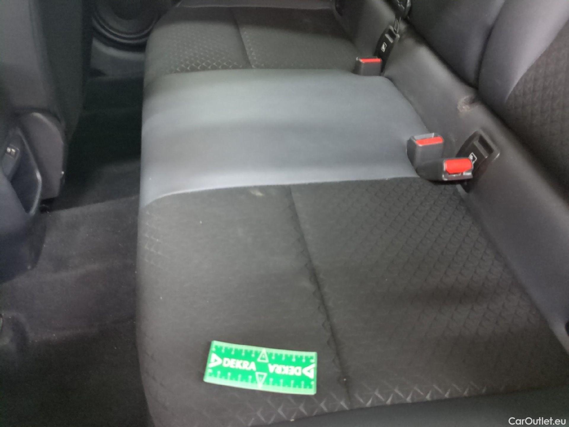  Nissan  Juke NISSAN  / 2019 / 5P / Crossover Hybrid 143 Business+ #5
