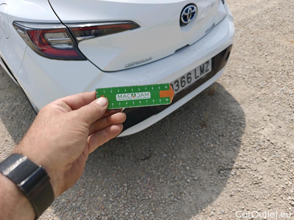  Toyota  Corolla TOYOTA  1.8 125H ACTIVE TECH E-CVT (AC3) #29