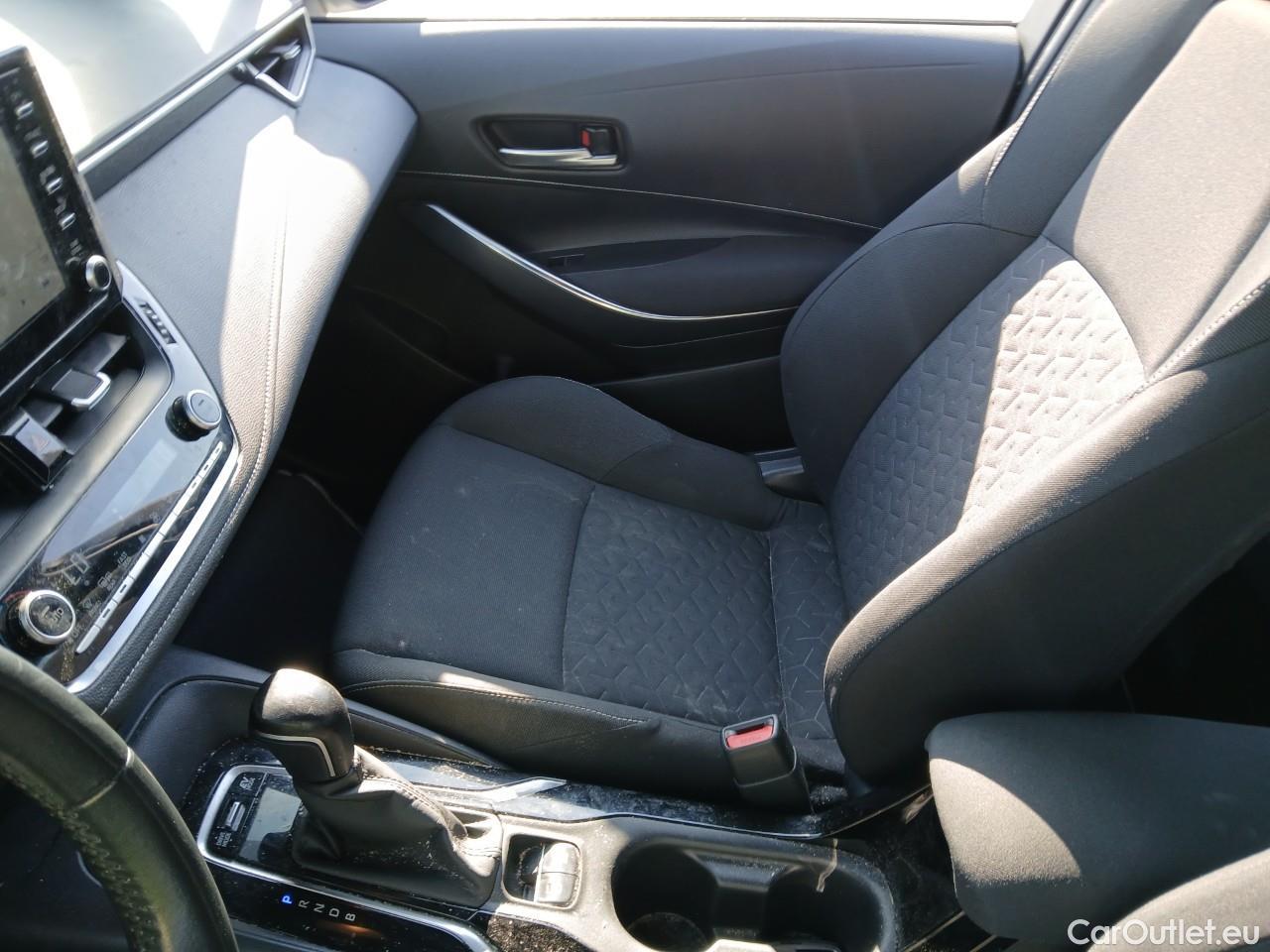  Toyota  Corolla TOYOTA  1.8 125H ACTIVE TECH E-CVT #3