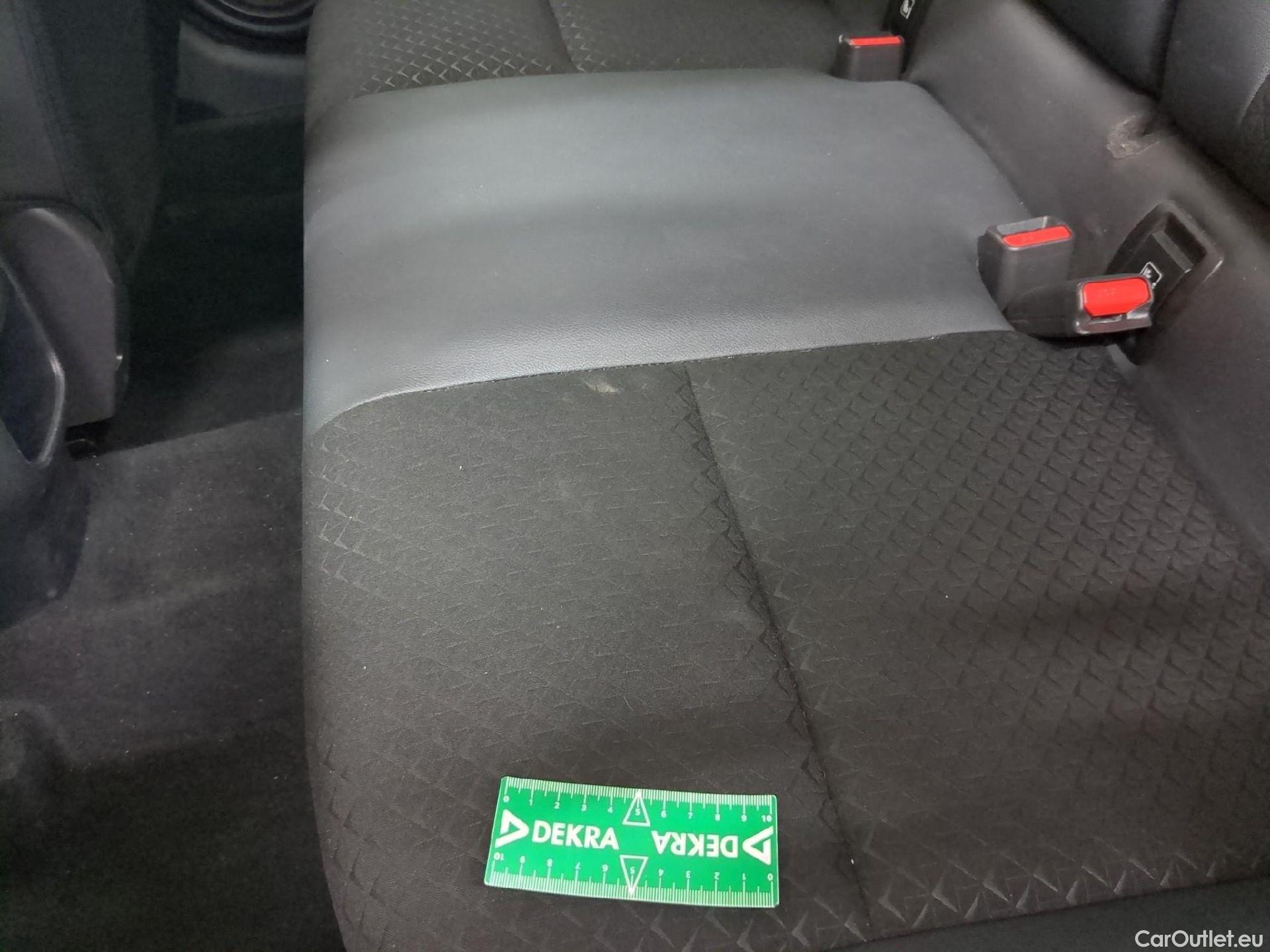  Nissan  Juke NISSAN  / 2019 / 5P / Crossover Hybrid 143 Business+ #1
