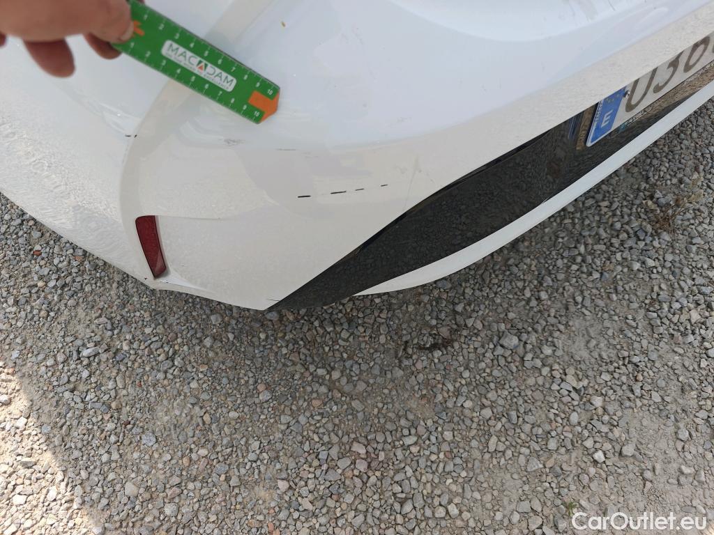  Toyota  Corolla TOYOTA  1.8 125H ACTIVE TECH E-CVT (AC3) #31