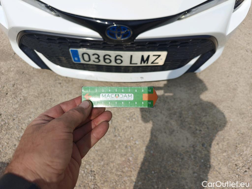  Toyota  Corolla TOYOTA  1.8 125H ACTIVE TECH E-CVT (AC3) #21