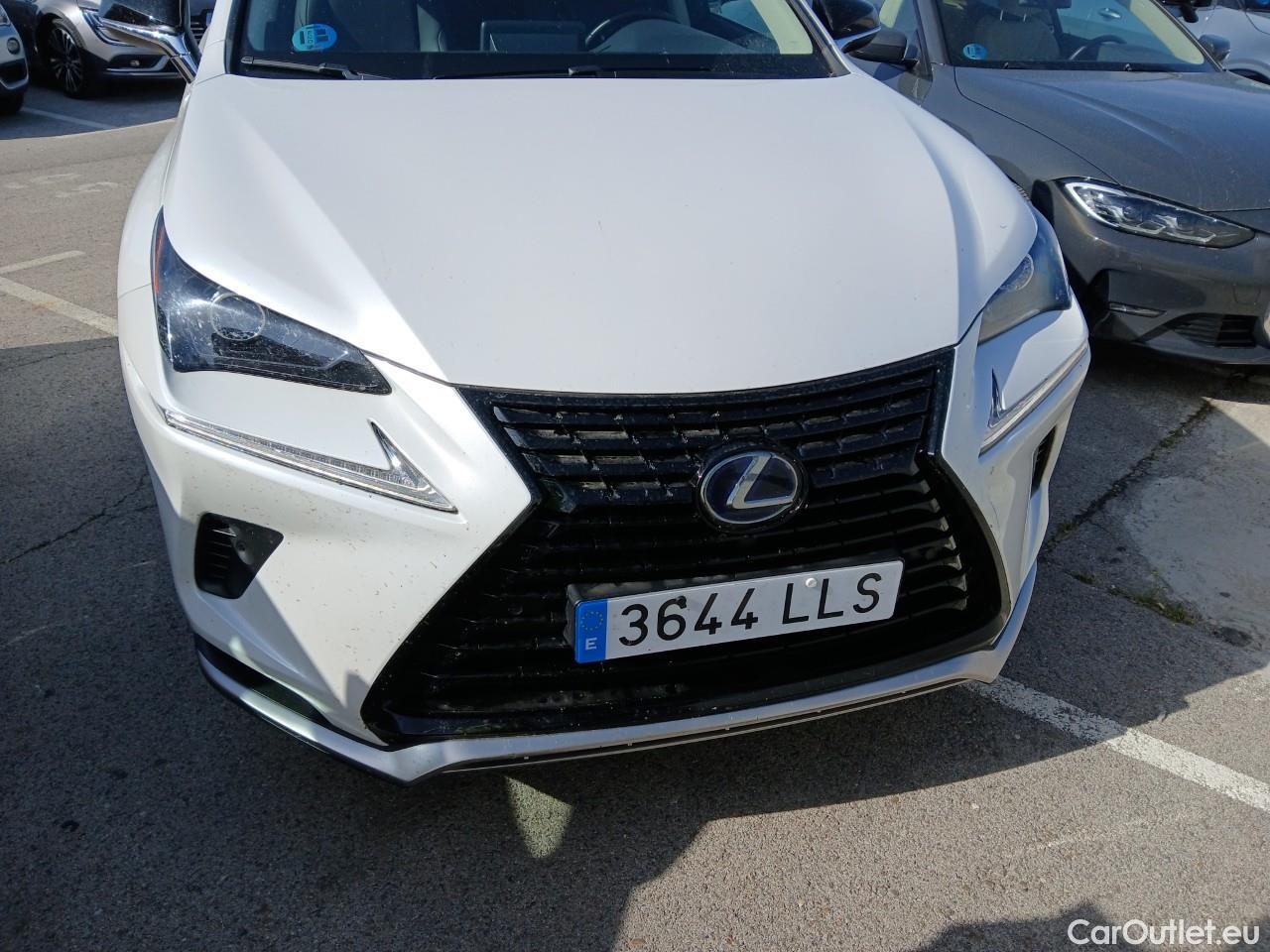  Lexus  NX LEXUS  / 2017 / 5P / todoterreno 2.5 300h Premium 2WD #5