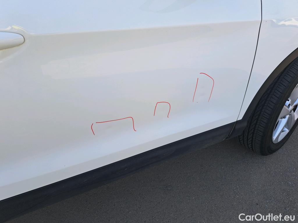  Nissan  Qashqai NISSAN  / 2017 / 5P / todoterreno DIG-T 103 kW (140 CV) E6D ACENTA (AC) #3