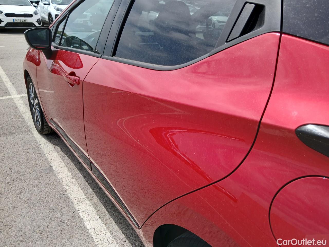  Nissan  Micra NISSAN  / 2017 / 5P / berlina con portón IG-T 68 kW (92 CV) E6D-F N-Design Black #11