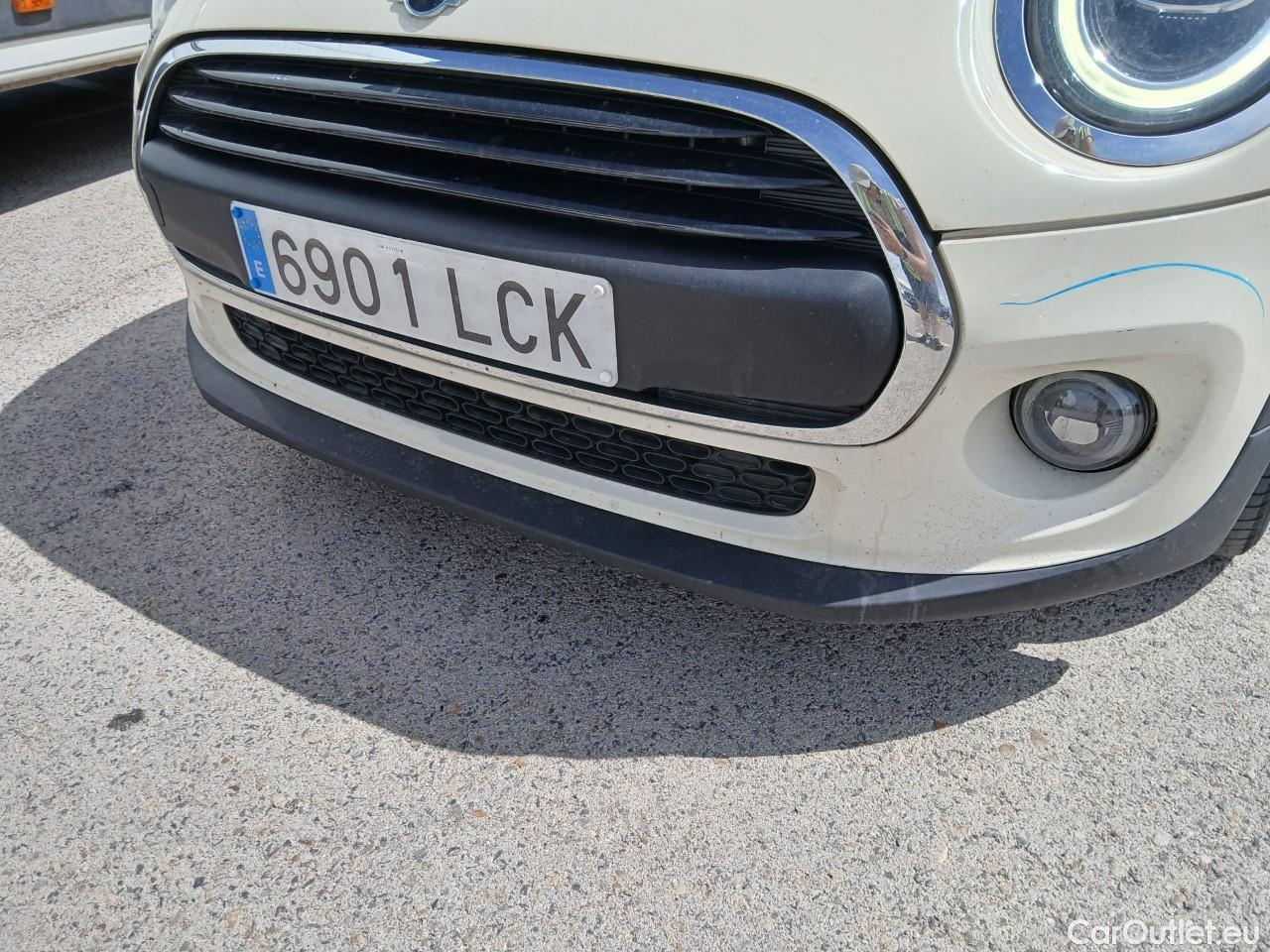  Mini  Cooper Mini 5p One 1.5 100CV E6dT #2