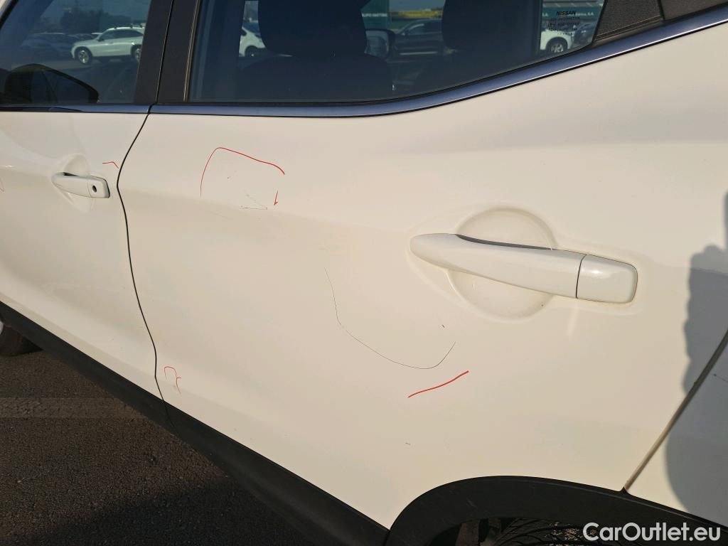  Nissan  Qashqai NISSAN  / 2017 / 5P / todoterreno DIG-T 103 kW (140 CV) E6D ACENTA (AC) #5