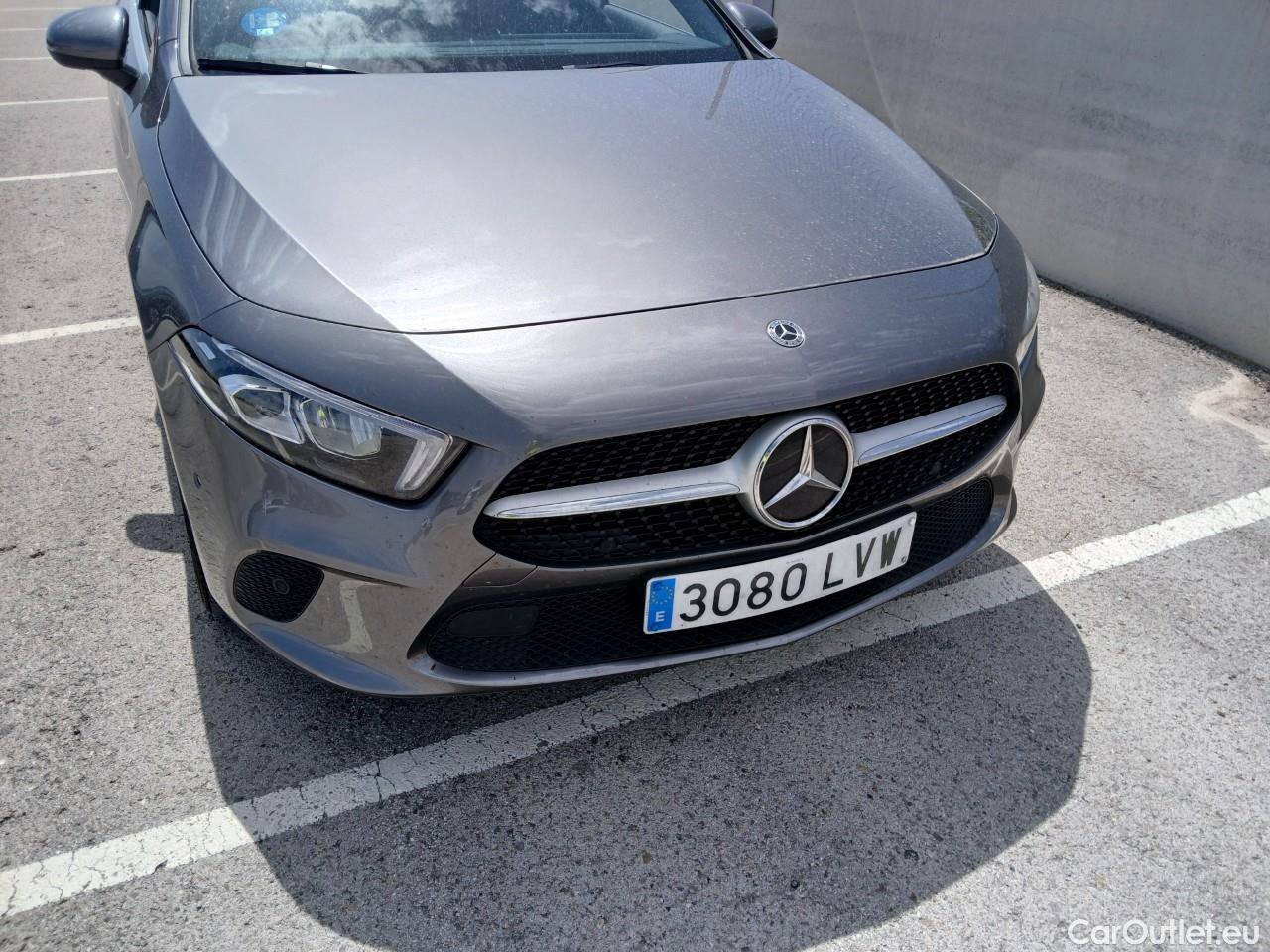  Mercedes  A-Klasse Clase A A 250 e (177.186) 1.3 215CV E6d #2