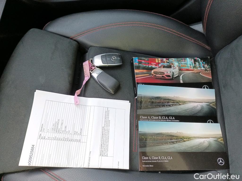  Mercedes  CLA-Klasse Clase CLA CLA 250 e (118.386)Premium-Pack 1.3 AMG Line 220CV E6d #14