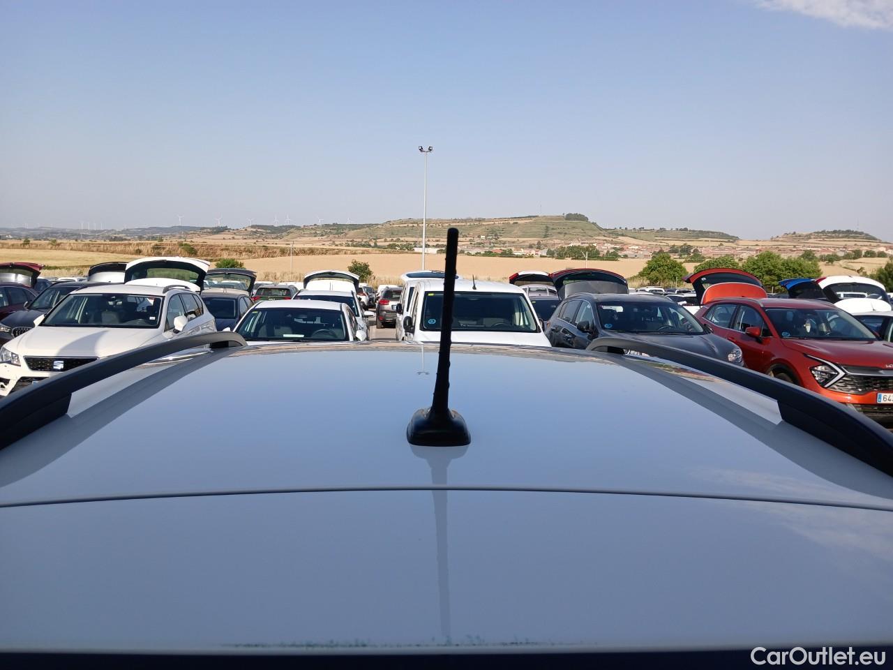  Volkswagen  T-CROSS  Advance 1.0 TSI 110CV E6d #29