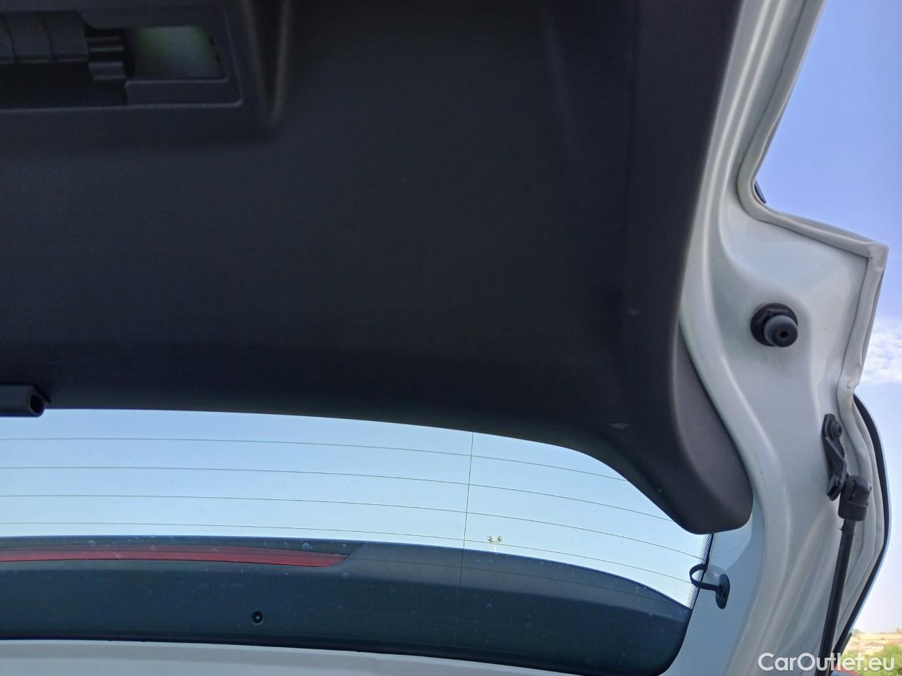  Volkswagen  T-CROSS  Advance 1.0 TSI 110CV E6d #2