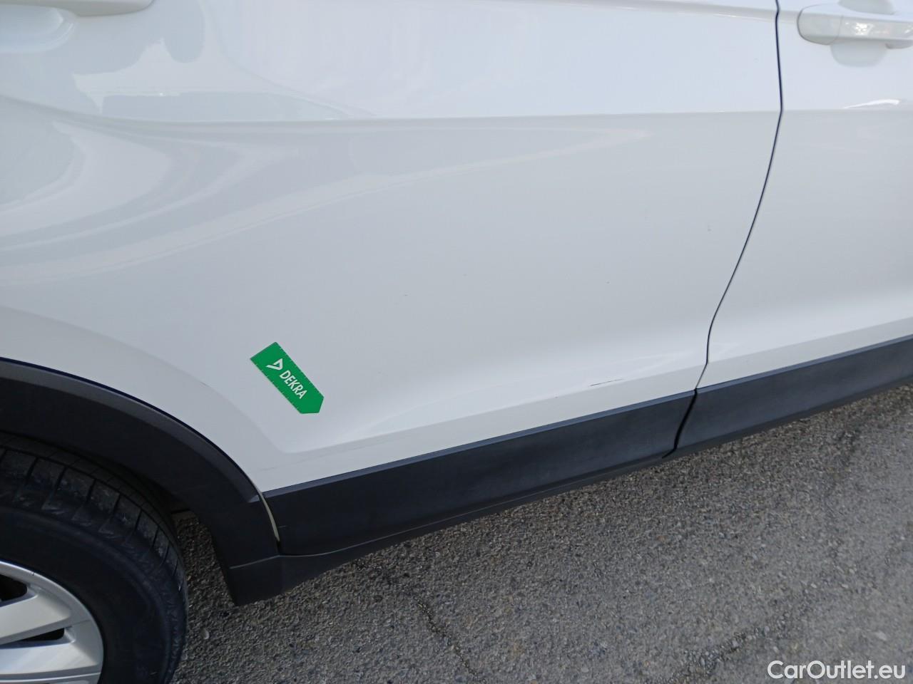  Volkswagen  T-CROSS  Advance 1.0 TSI 110CV E6d #32