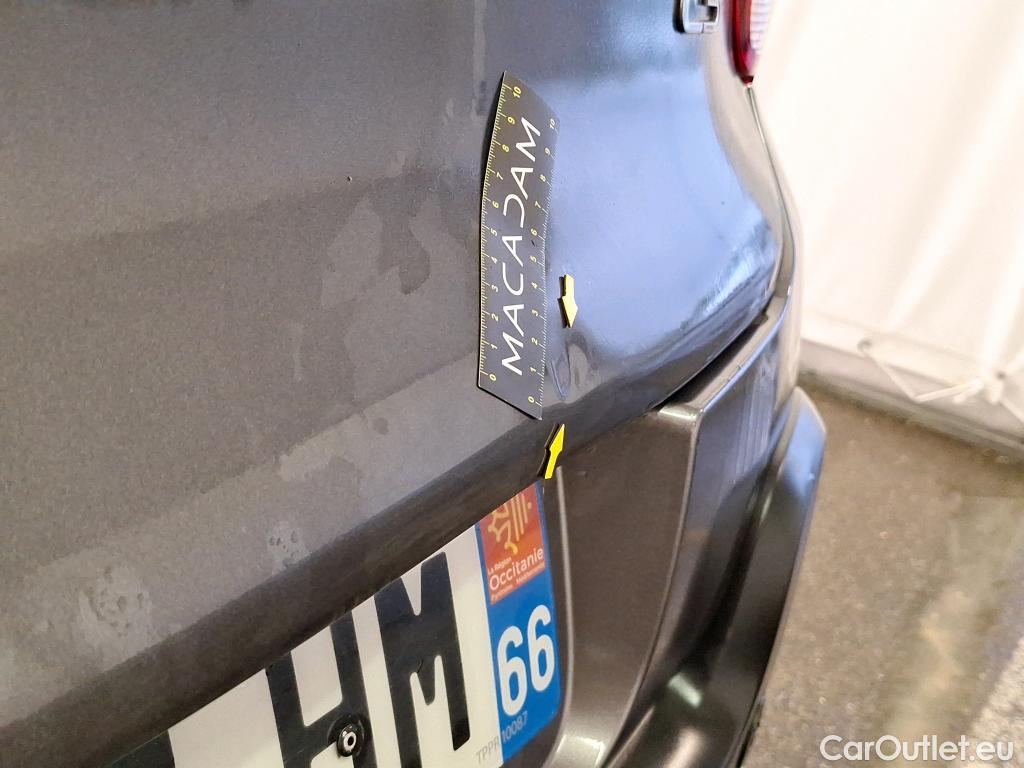  Citroen  C3 CITROEN  5p Berline PureTech 110 S&S BVM6 Shine Business #17
