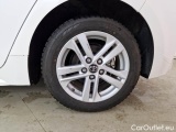  Toyota  Corolla TOYOTA  / 2019 / 5P / BERLINA 1.8 HYBRID BUSINESS #19
