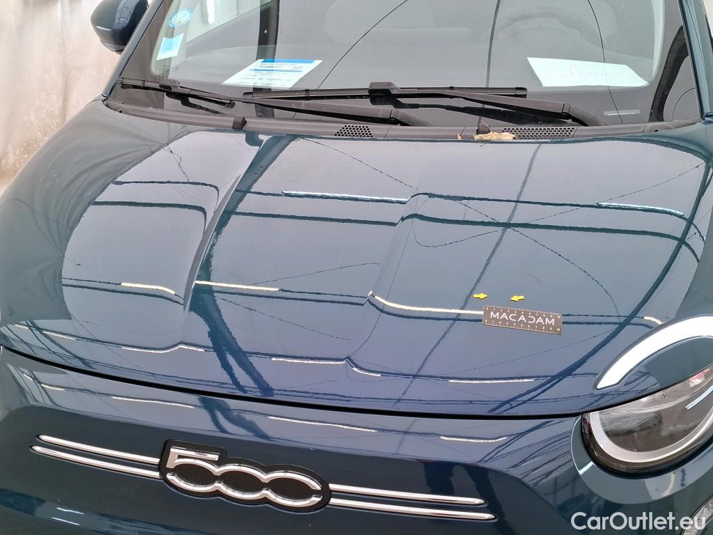  Fiat  500 FIAT   2020  3P  Berline 42kWh Icône #23